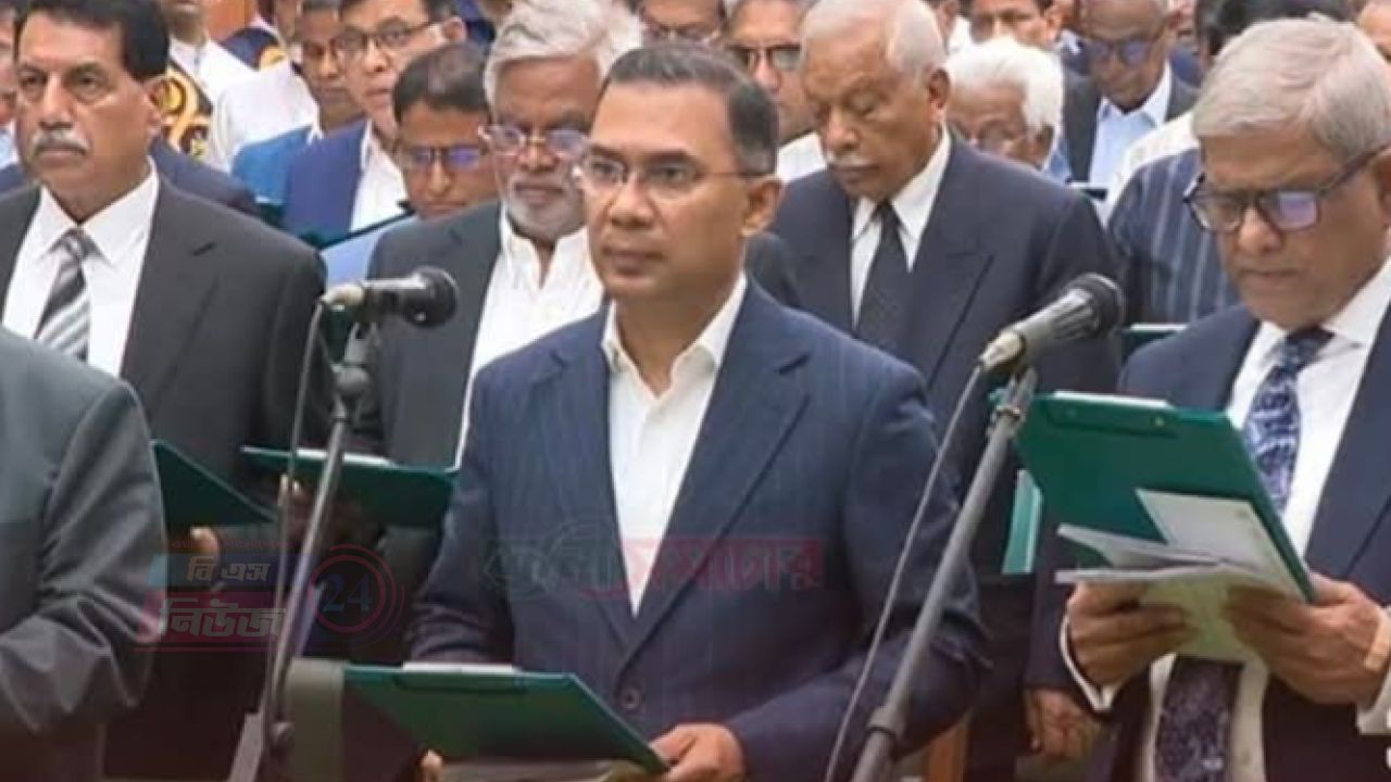 টানা তিন দশকের ও বেশি সময় পরে পুরুষ প্রধানমন্ত্রী পেয়েছেন বাংলাদেশ 