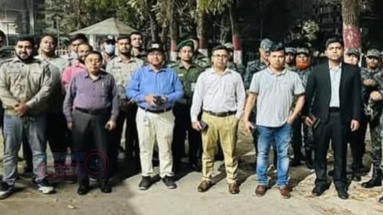 ফেনী রেলস্টেশন এলাকায় মাদকবিরোধী অভিযানে তিনজনকে কারাদণ্ড দিয়েছেন